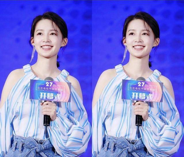 身材|李沁这造型真奇特，穿条“柱子裤”，感觉比张一山腿“粗”一圈