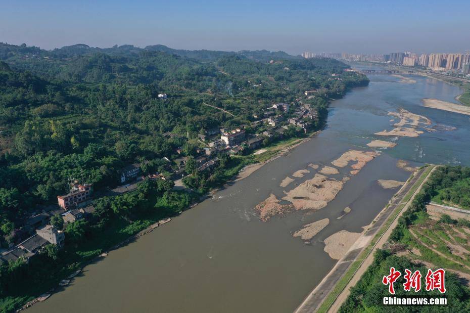 四川眉山江口古战场遗址因丰水期已沉入水底