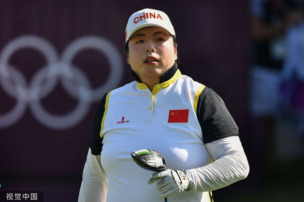 高清图:高尔夫女子个人赛第3轮 冯珊珊林希妤出战