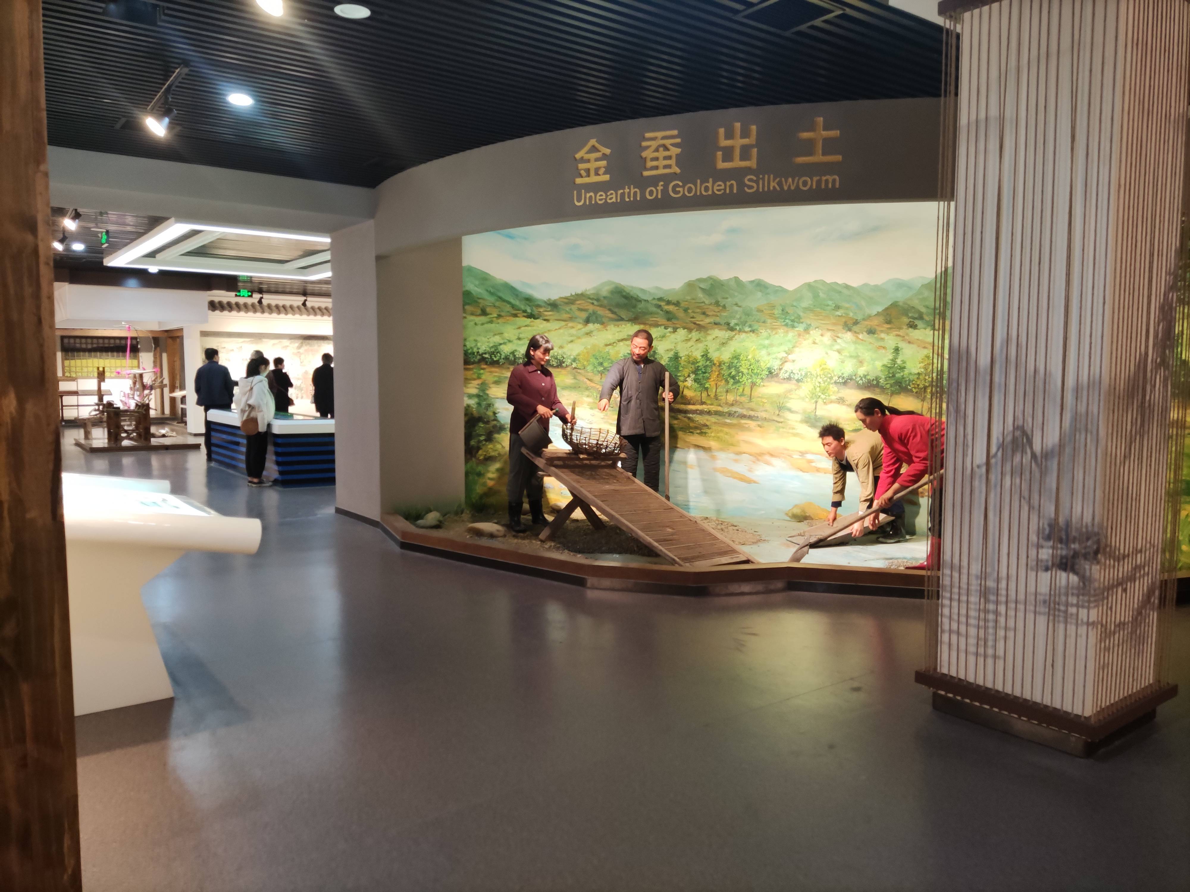 石泉召开鎏金铜蚕和鬼谷子文化工作会议 为创建全国文化旅游名县"建言