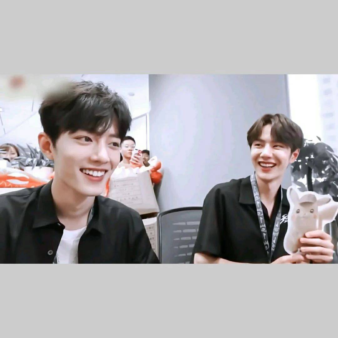 博君一肖壁纸合集