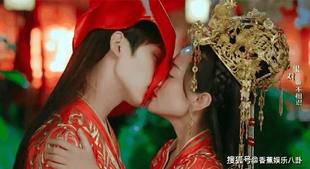 双世|8集有9个吻！《双世宠妃3》吻戏太多惹反感，真想把他们的嘴分开