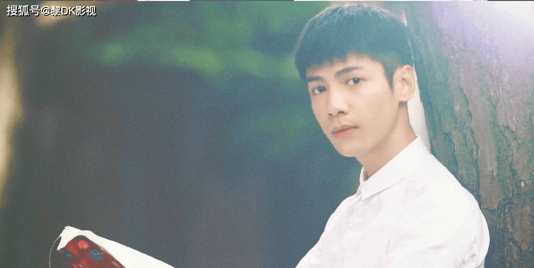 角色|盘点那些罗云熙饰演的角色，润玉最帅周小山最能打