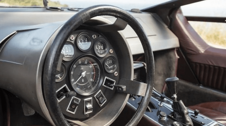 概念车方向盘 143d20d72cd443d2ac12428fe7717d20.png