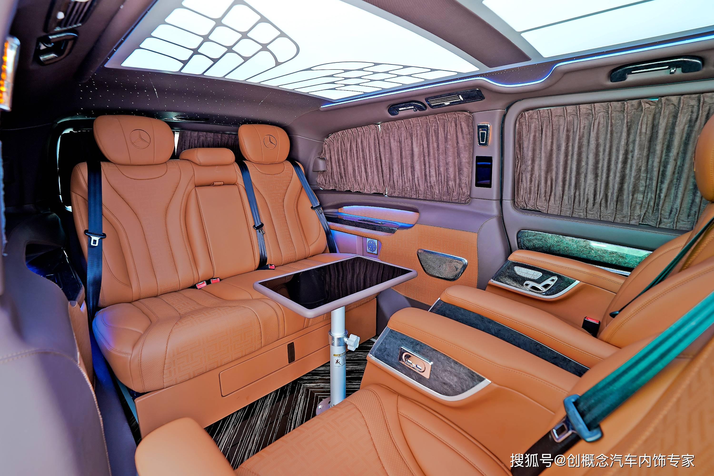 深圳奔驰威霆七座内饰改装高贵奢华电动调节航空座椅