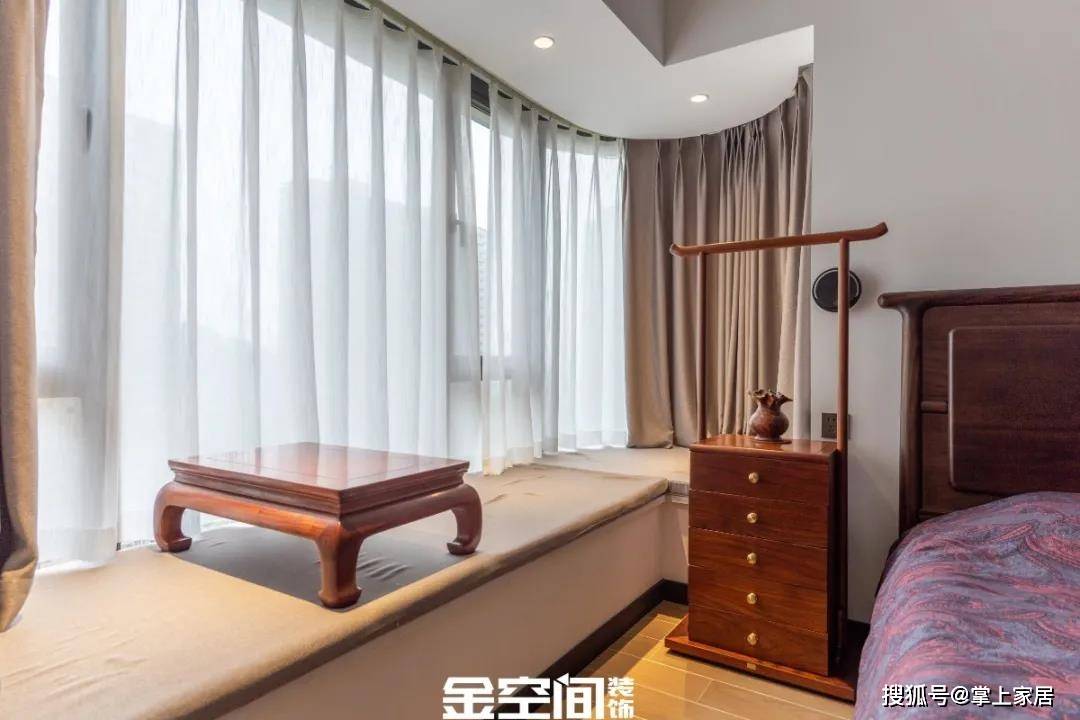 吊顶|151㎡新中式装修风格让你拥有“入则宁静，出则繁华”的生活