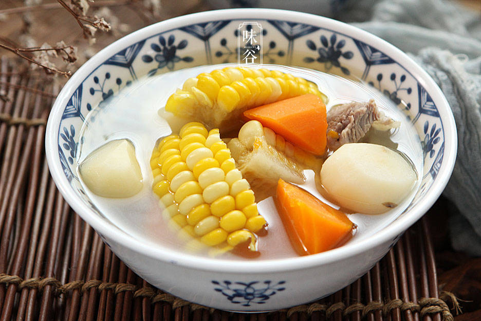 入秋後，乾燥上火多喝這湯，3樣食材簡單煲一煲，清甜味美去秋燥 熱愛美食 第9张