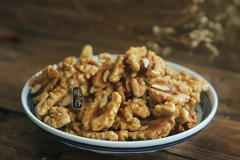 营养|秋天，多给家人吃6种“高镁”食物，营养润燥解秋乏，精神过秋季