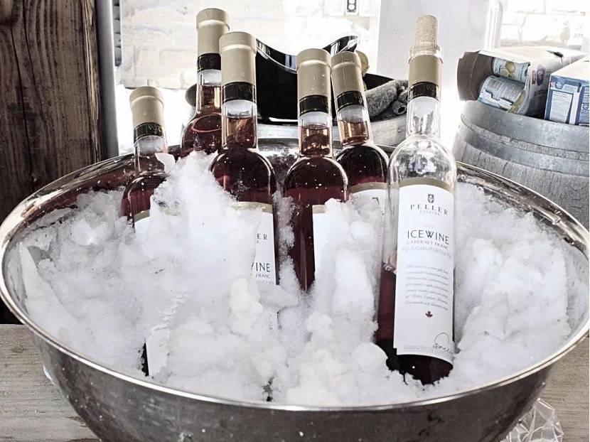 知识科普|何炅都赞不绝口的这种酒,一棵葡萄树只能产一瓶,被称之为“零下8度的奇迹”