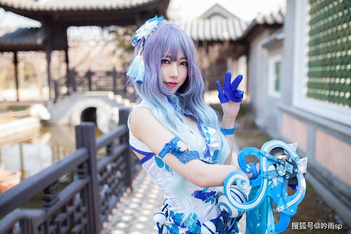 角色|剑灵游戏时装青花瓷（气功师版）cosplay，天使的脸庞，傲人的身材，完美！