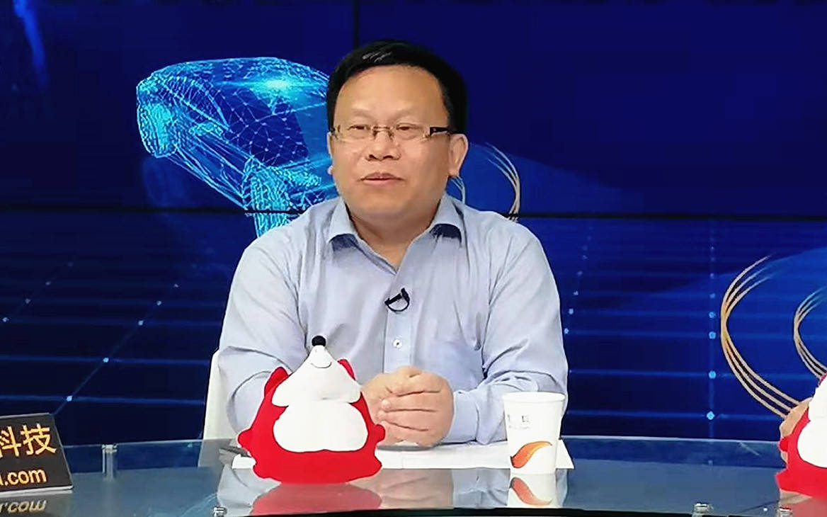 AI十二談|清華大學鄧志東：目前汽車都是輔助駕