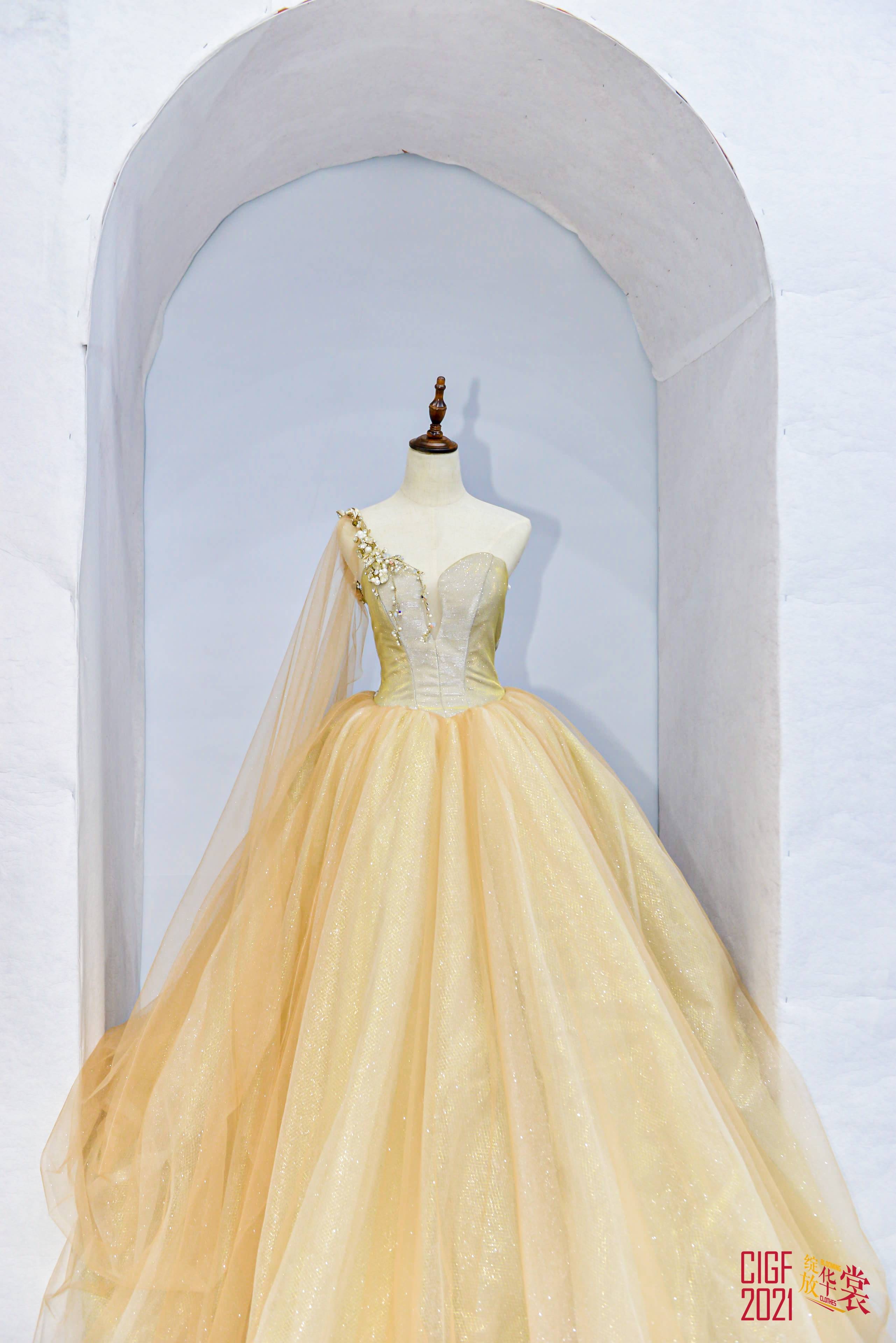 品牌|大连服博会XULANG品牌震撼全城