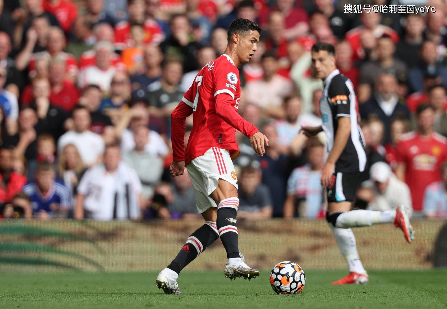 今晚全球最帅的男人c罗进球极清图