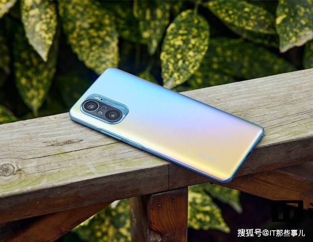方面|到手价1999元 8G内存和大电池 比Redmi K40还狠的旗舰