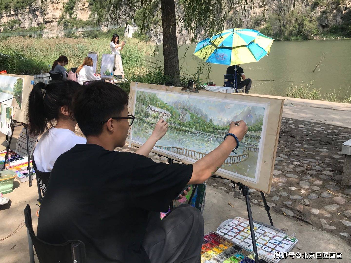 巨匠画室写生回顾巨青春艺起成长