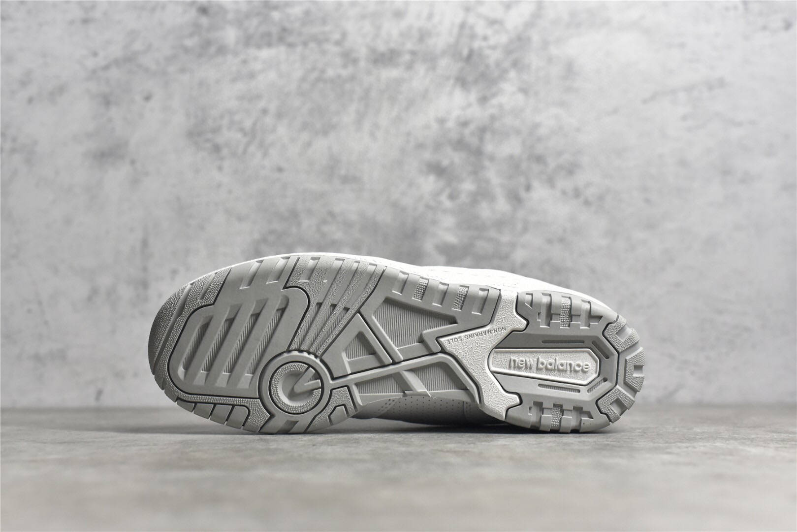 新百 New Balance NB550系列经典复古低帮休闲运动篮球板鞋