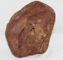 鸡肝石是一种典型的奇石,形状外观非常重要,造型独特,充满诗情画意的