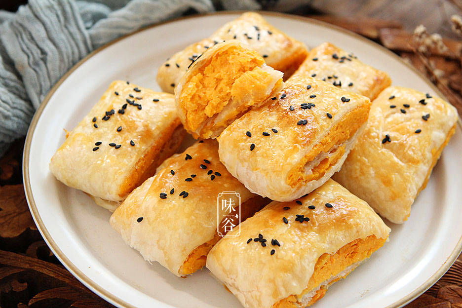 紅薯學會這樣做，不煮不炸，酥香美味，一周吃3次也吃不膩 熱愛美食 第9张