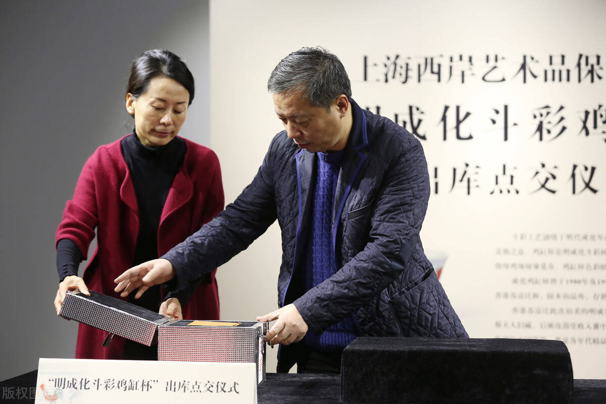 古玩界富人从不避讳对金钱的追求穷人反而喜欢拿道德绑架