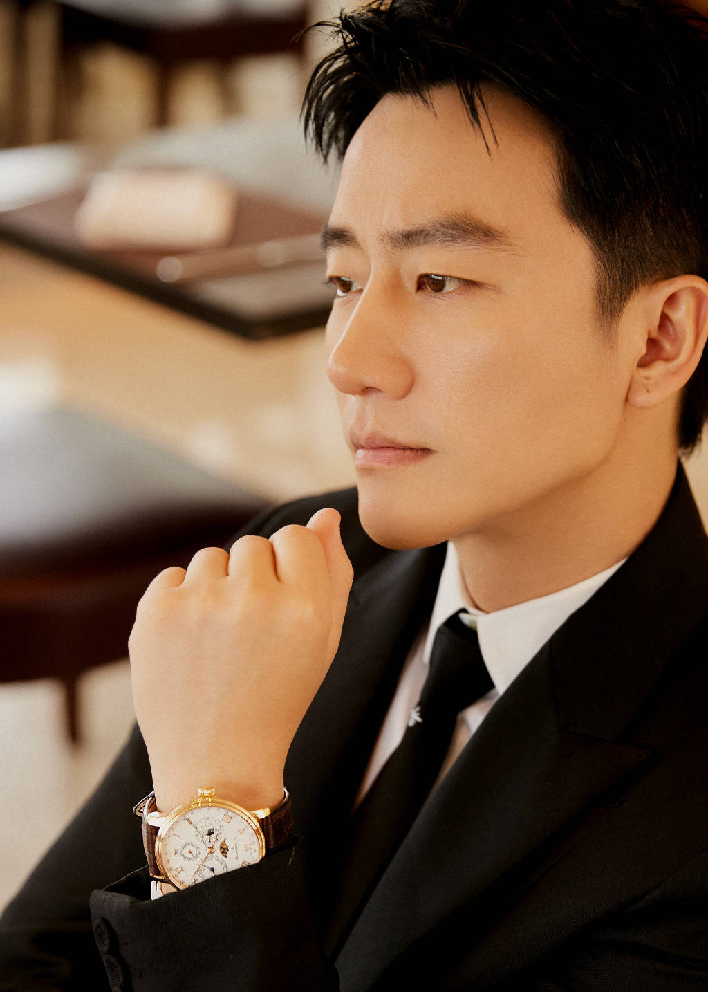 黄轩十月开启霸屏模式相继上映三部电影