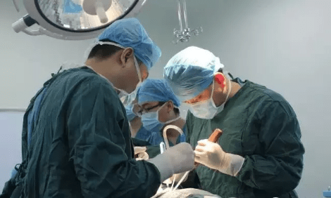 手术|【就诊指南】哪些患者可以选择FSPR手术治疗？有哪些优势？