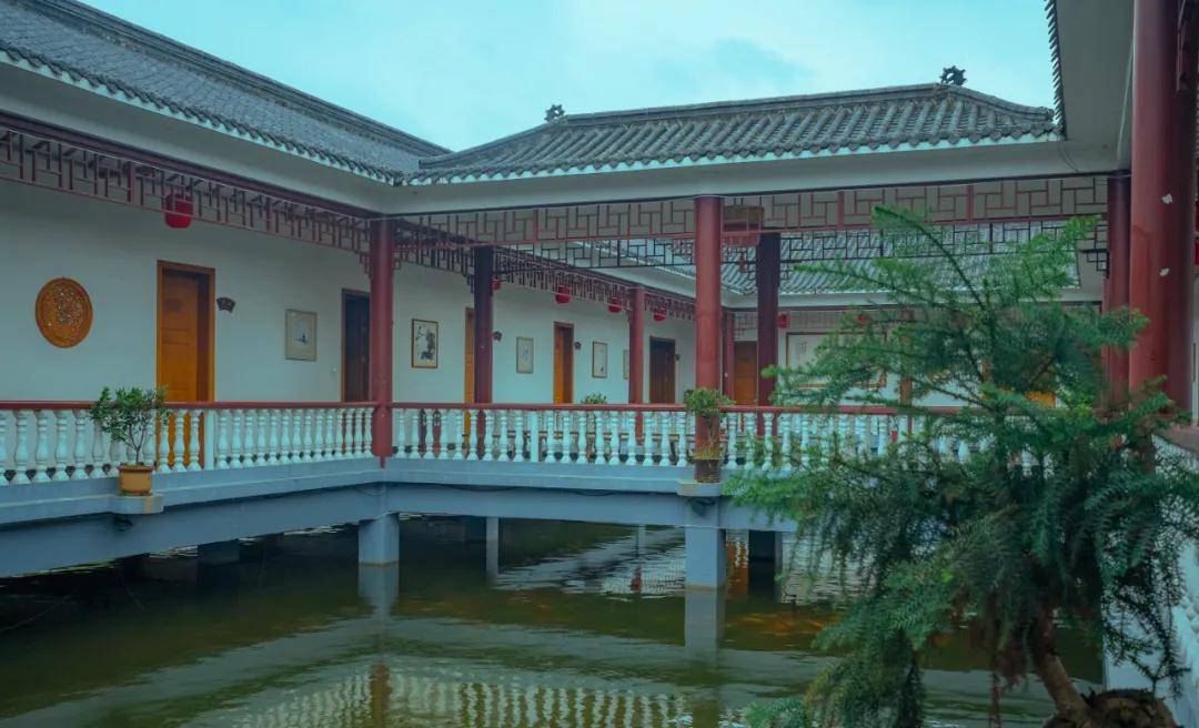 黄陂宝藏民宿 | 马迹山度假山庄,中式园林,睡进风景里_木兰