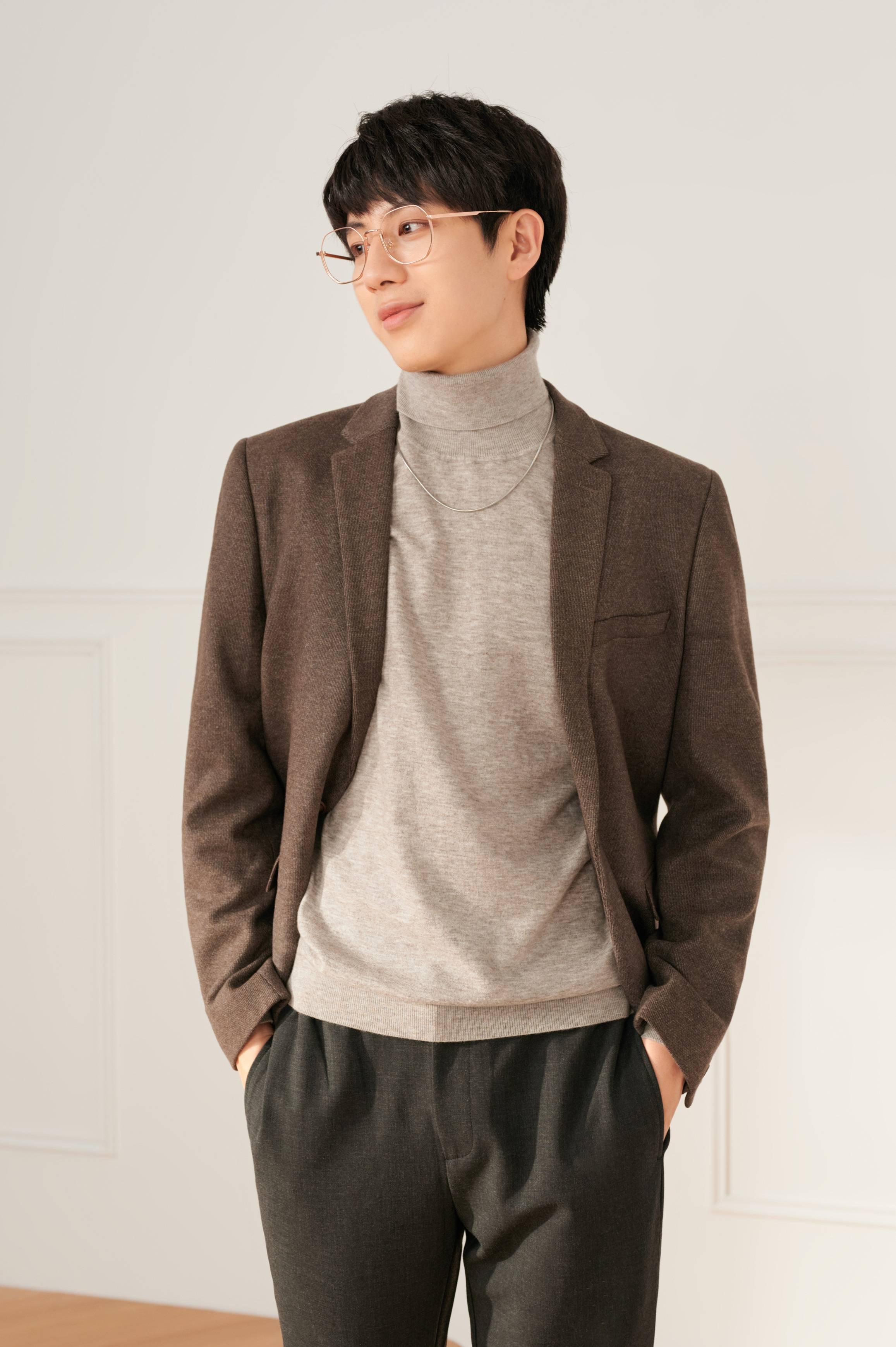 卫衣 MOST|够温暖，够舒适，够百搭，才是应对季节交替的刚需