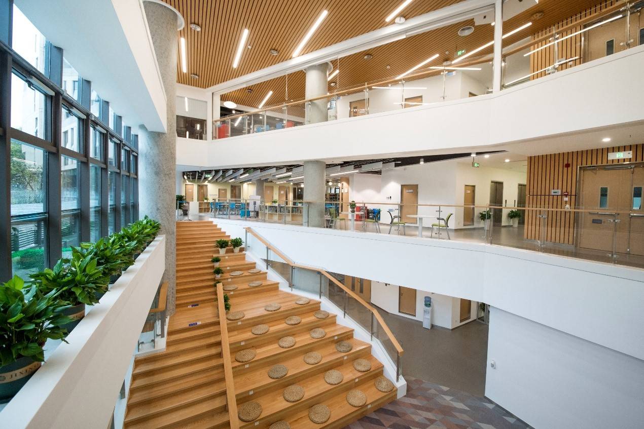 重庆耀中国际学校新教学楼正式投入使用_设计