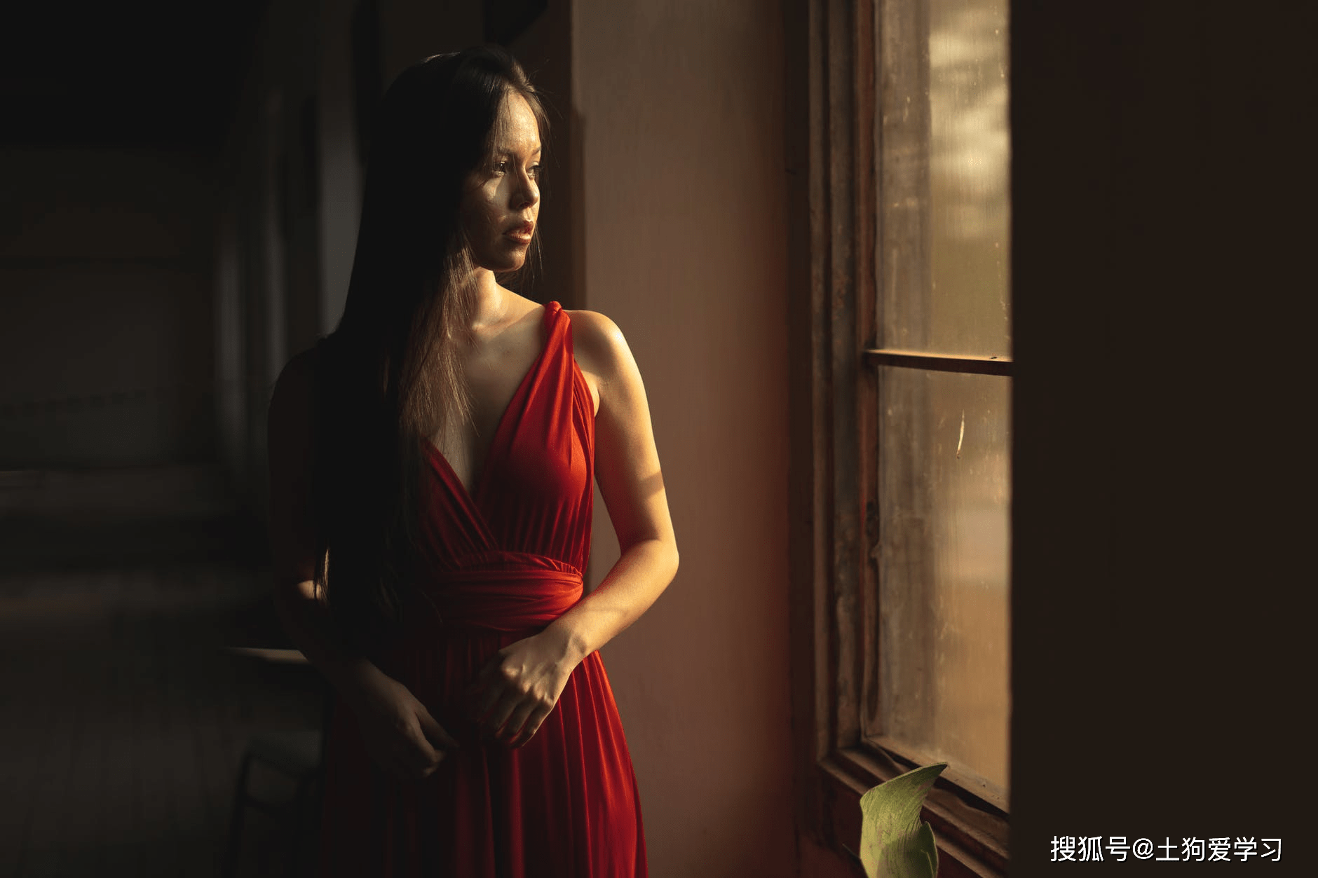 生活枯燥乏味，一成不变？英语美文：6种方式给生活打点鸡血！（双语）_搜狐网