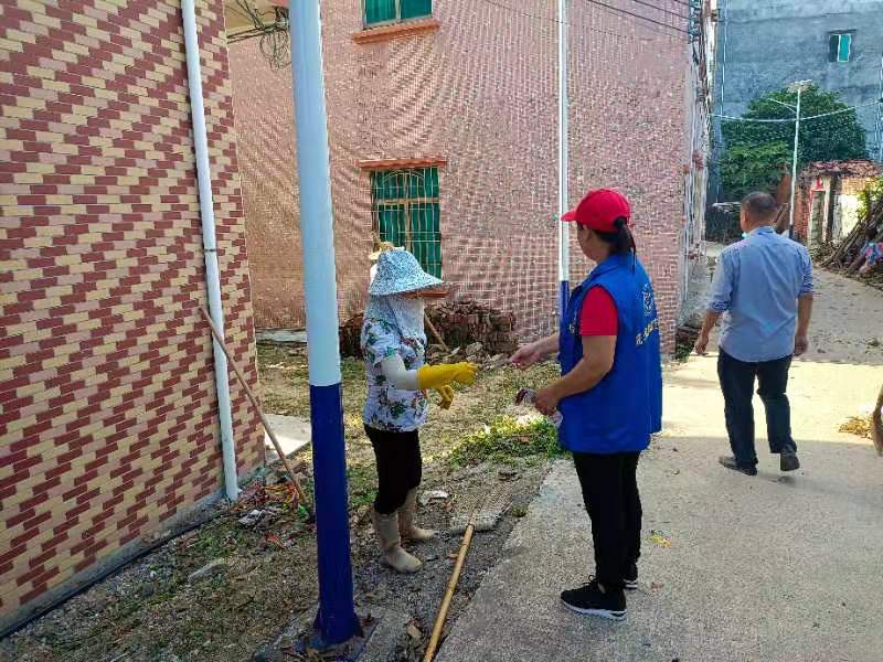 罗坑镇目力村开展禁毒宣传进农村