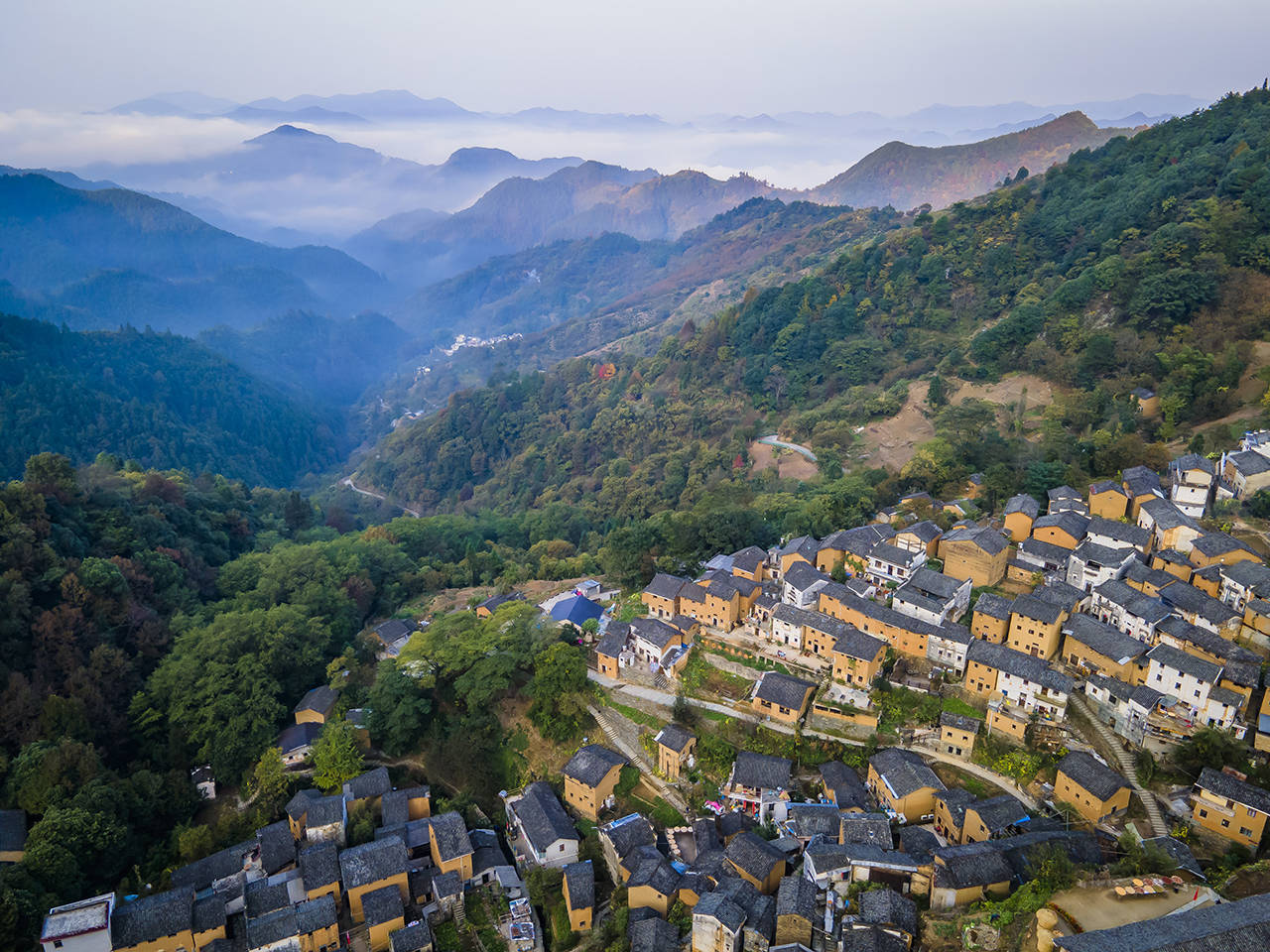 阳产|安徽旅行| 阳产土楼，云端里的秋禧之乐