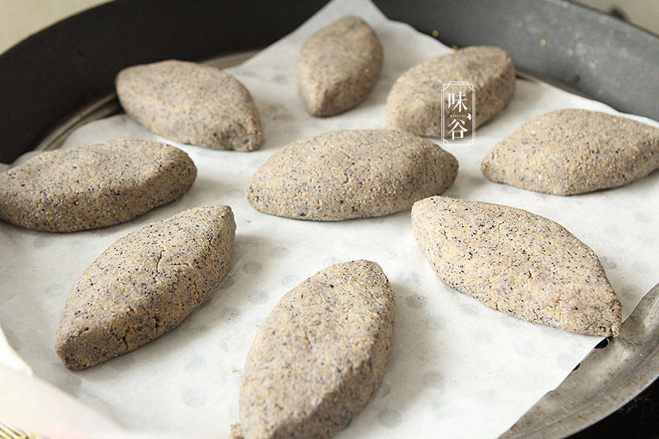 食材|早餐吃粗粮更健康，这4种粗粮做成窝窝头，营养翻倍，真省事