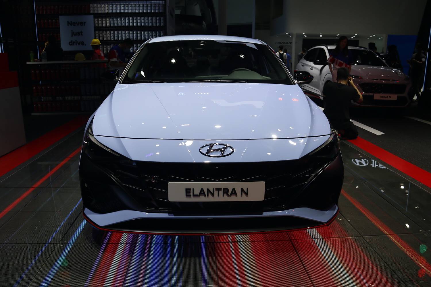 2021广州车展现代elantran正式亮相