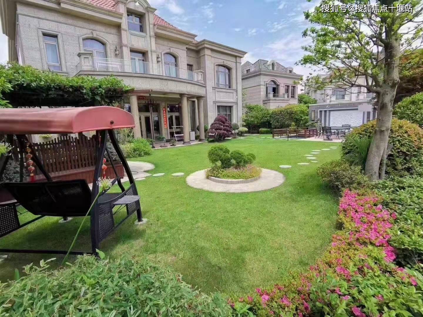 上海宝山最便宜的别墅图片
