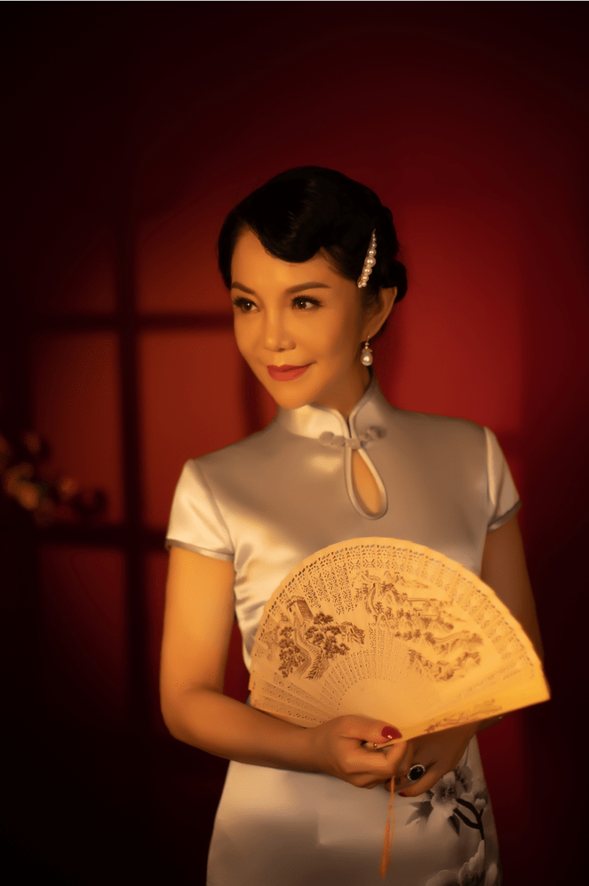 玉带 旗袍写真,那一束朦胧的光,诉说着风花雪月的情来情往