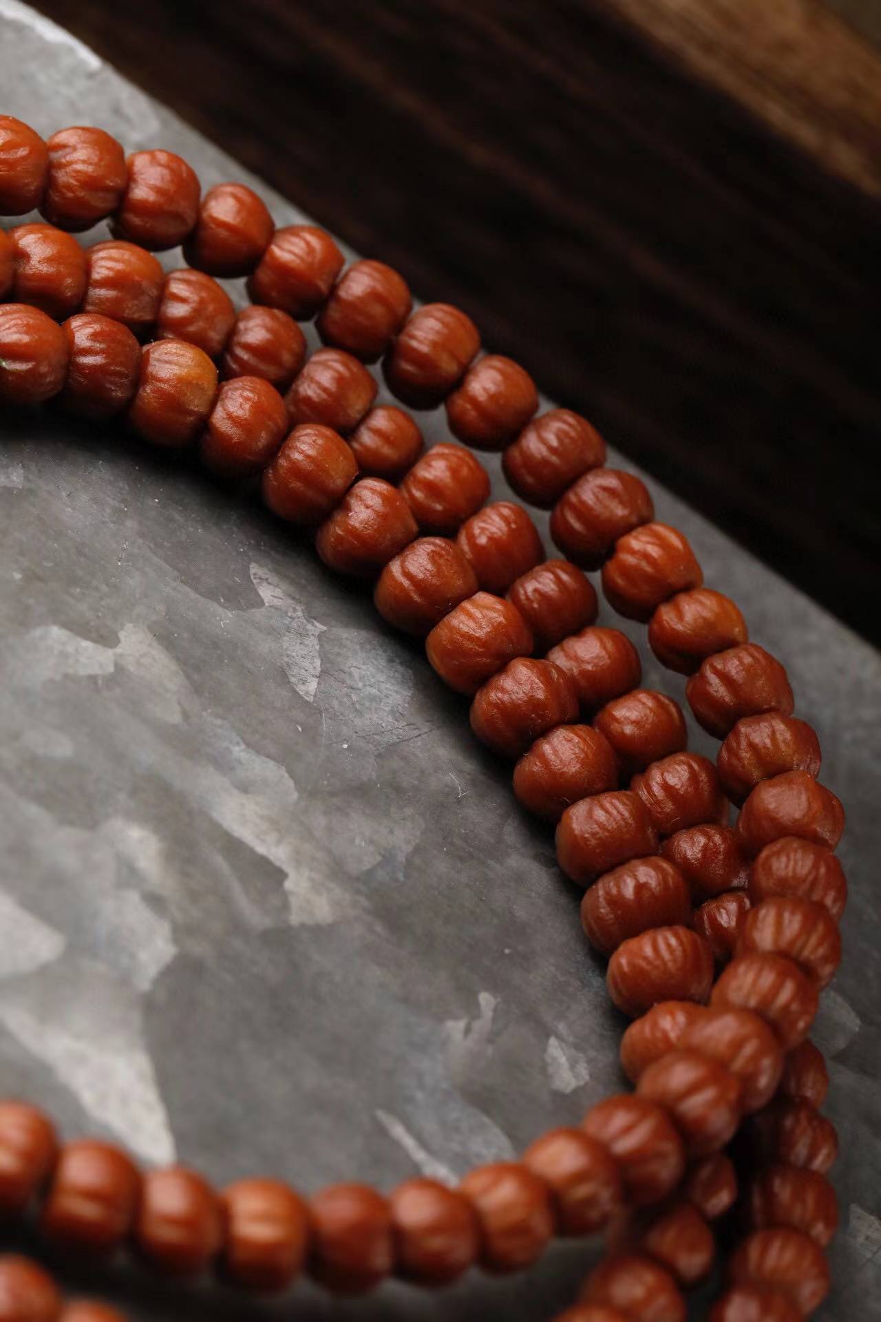 虽说百香籽的盘玩非常简单,但这期间您也可能会遇到