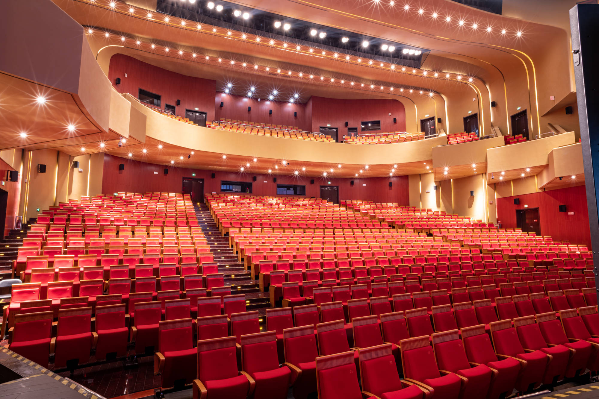 滨州摄影师2021田海滨用镜头记录着滨州大剧院每一场演出精彩瞬间