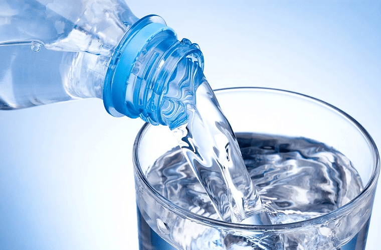 健康水对人体健康的重要性 6b1bc26a732540e089338fdd20553bdb.png