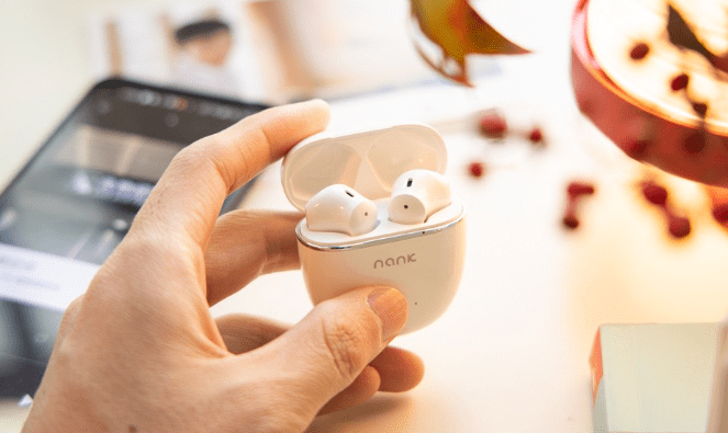 2022新年礼物送什么给女朋友？高颜值蓝牙耳机推荐