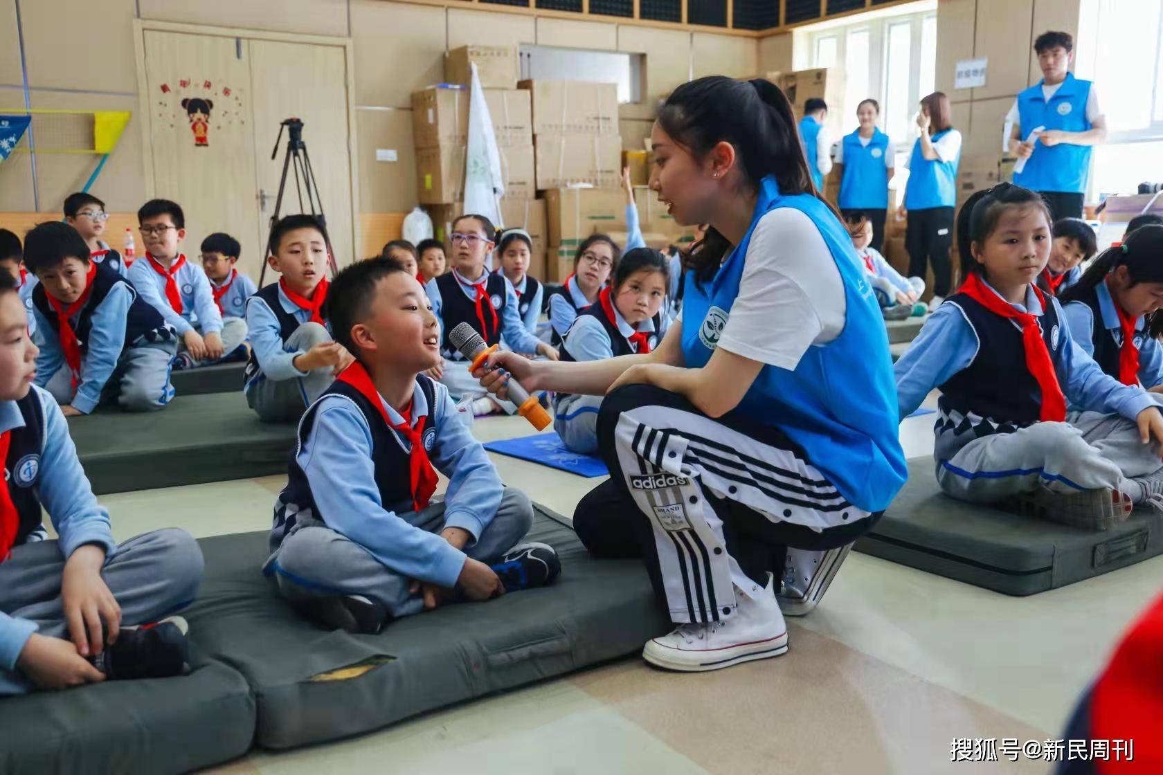 上海市教委|中小学生脊柱侧弯人数已超500万！那该怎么办？
