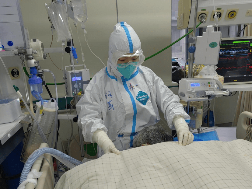 西安交大一附院援胸科医院重症医学科护士何菡的抗疫日记