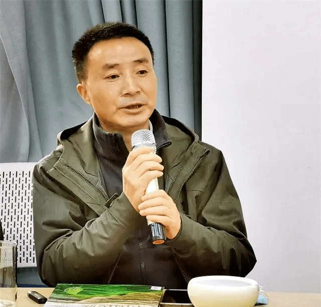 何春雷 来自搜狐网