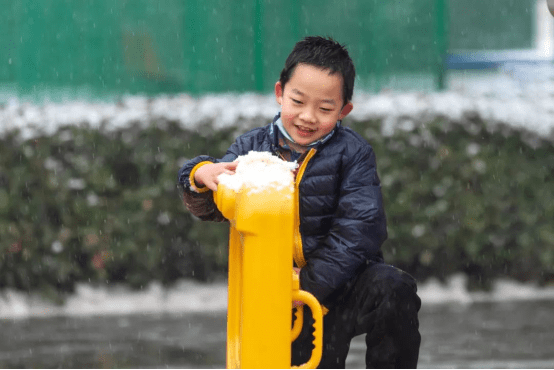 阳光铺|西安航天基地：雪落“疫”散，一切皆安！