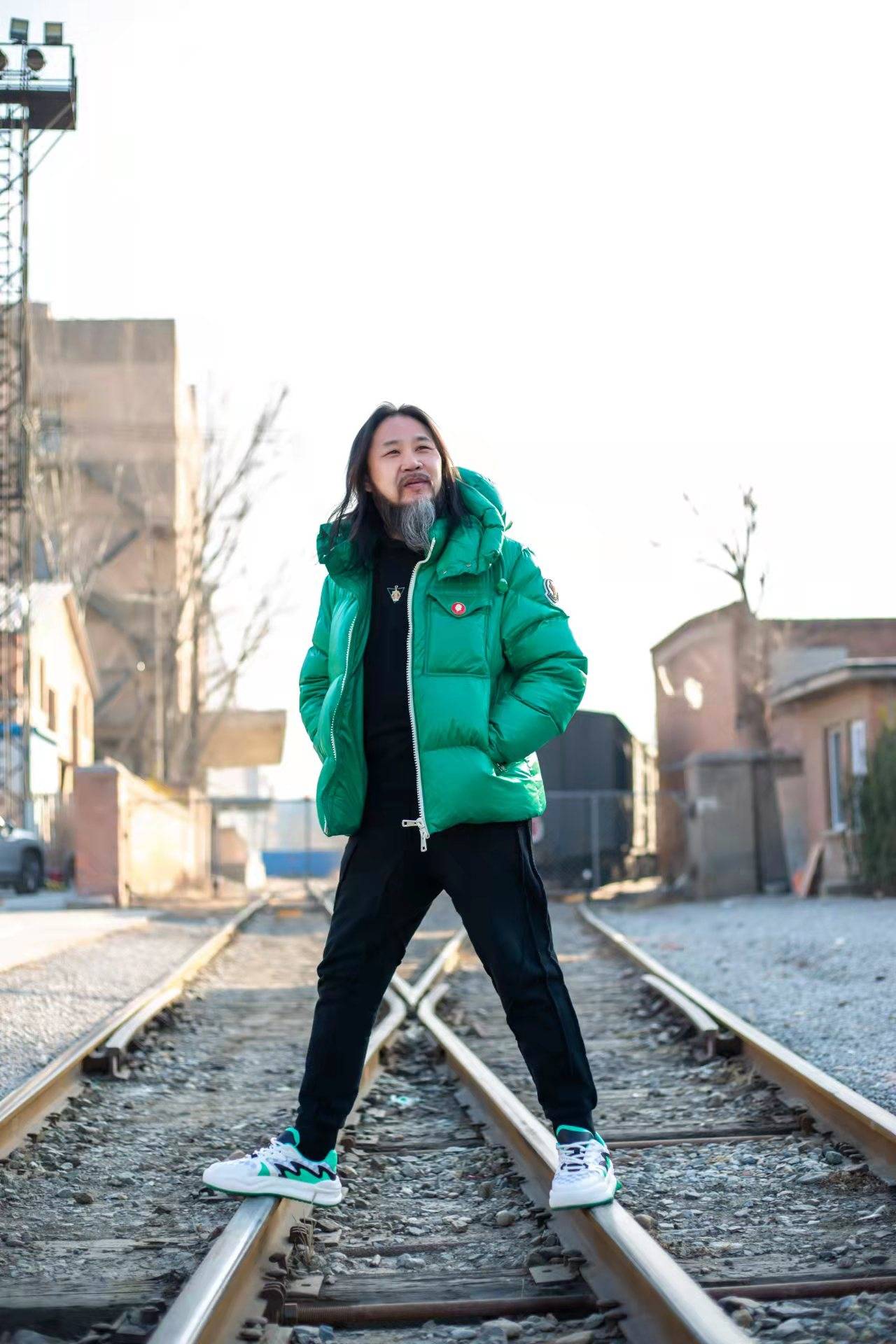 y2l潮鞋茫茫人海，一路同行