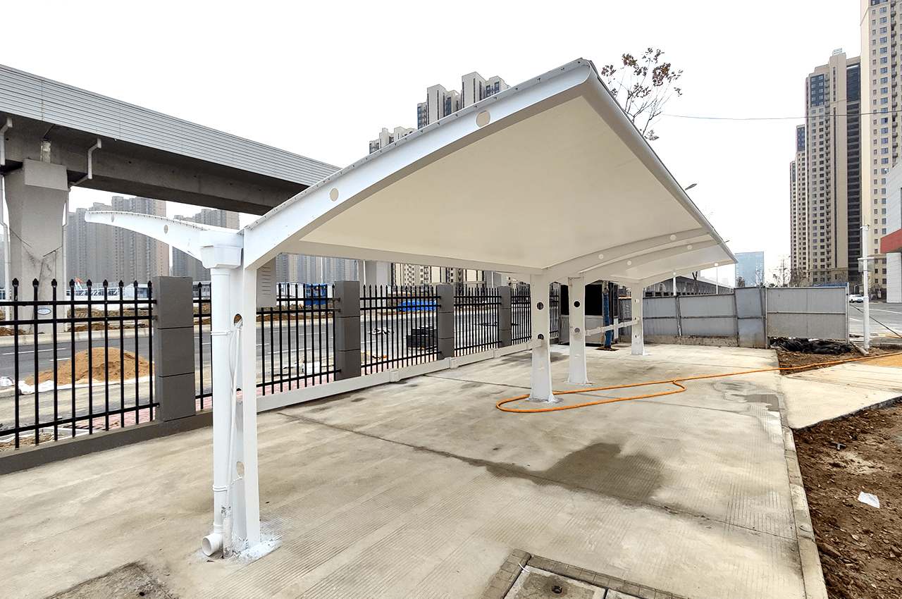 小区新建膜结构停车棚太值了