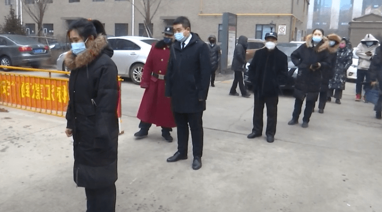 3月15日上午, 满都拉社