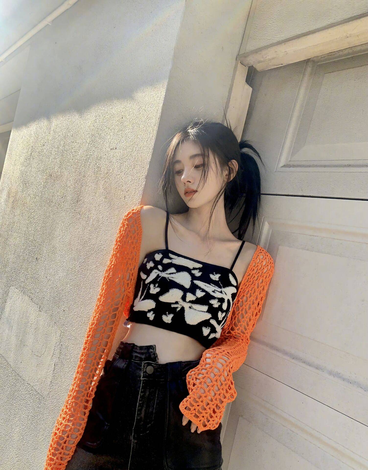 鞠婧祎写真合集：靓丽甜美的小女星