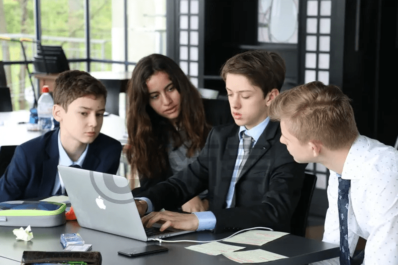 原创贵族精英教育的摇篮瑞士为何深受家长青睐