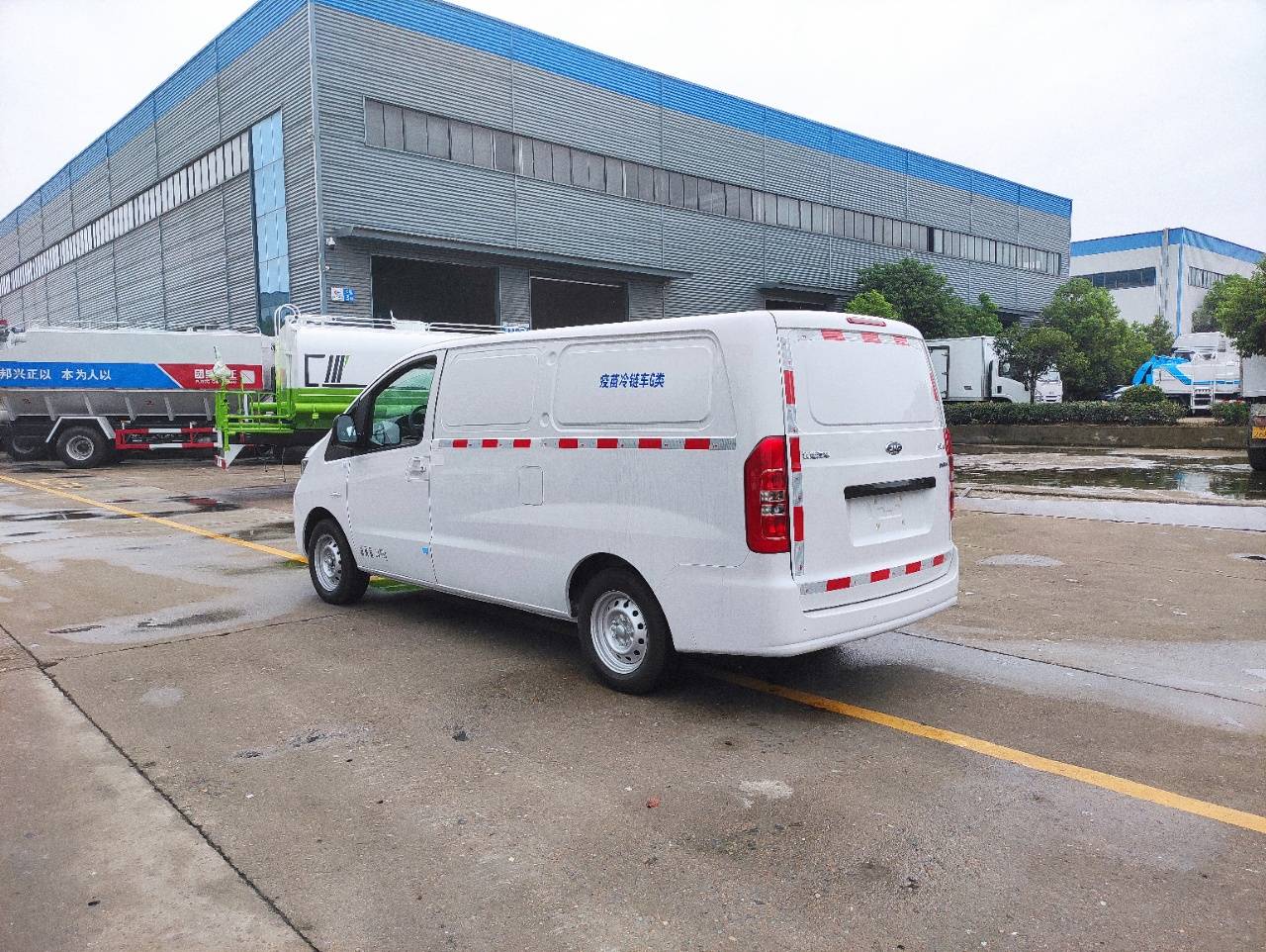 国六江淮瑞风m3面包疫苗冷链车容积3立方燃油汽油