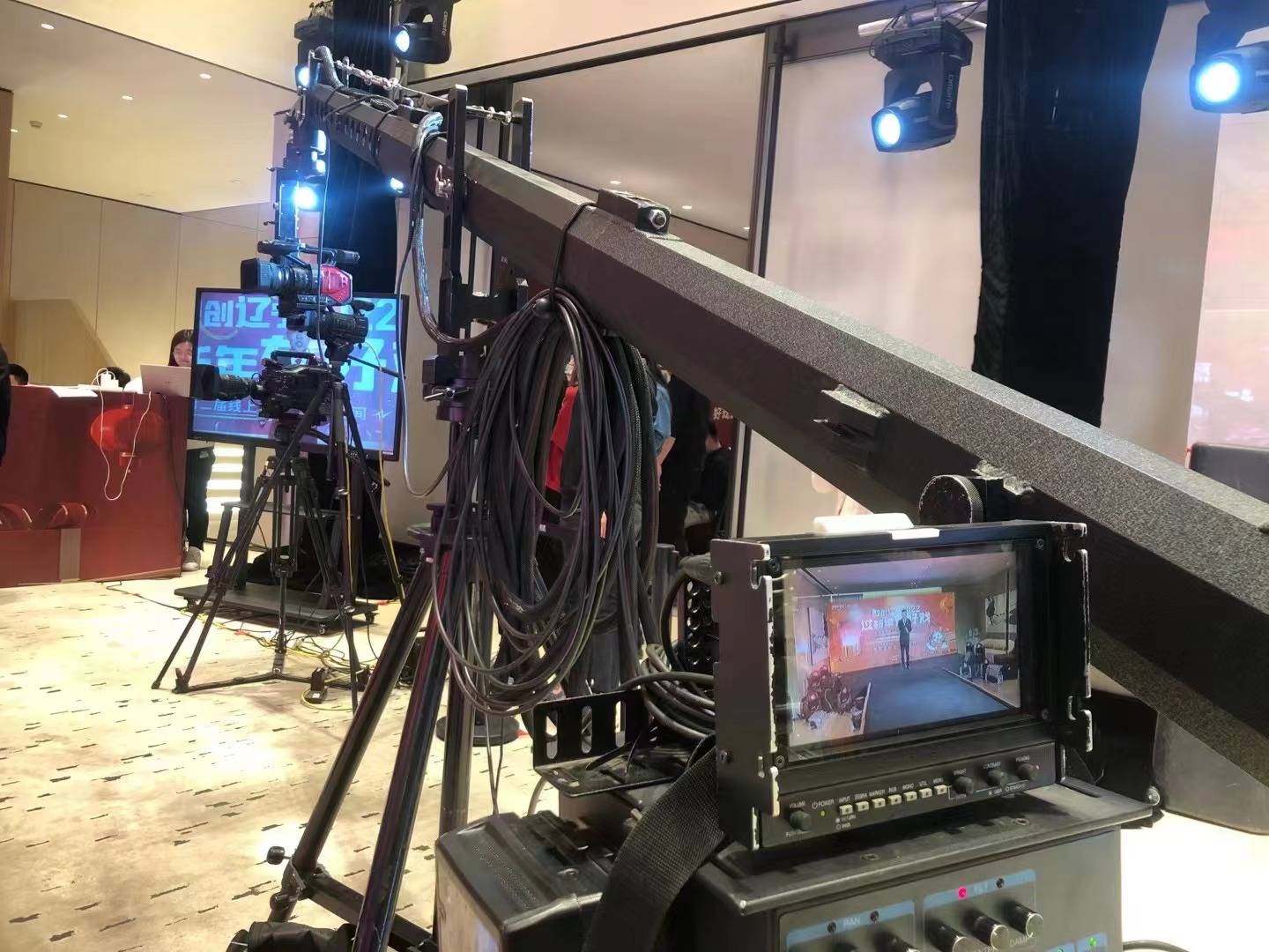 大连照片直播视频直播摇臂摄像